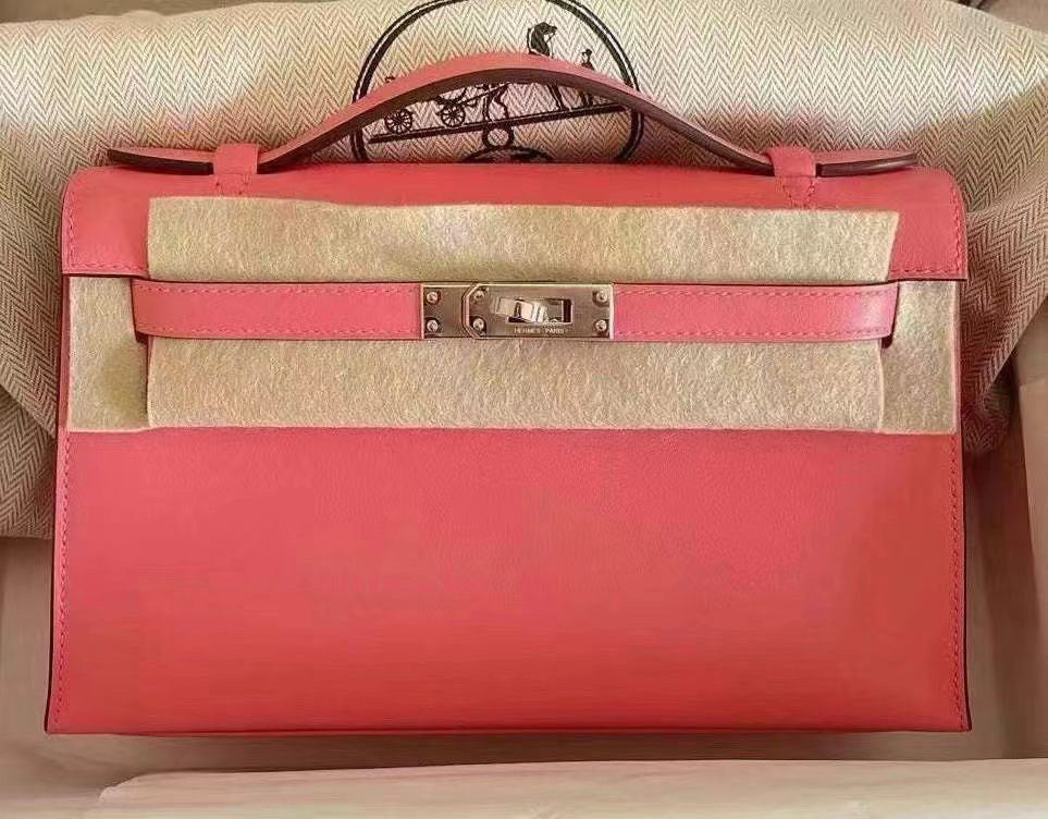 Hermès Rose Azalee Kelly Swift Pochette Palladium Hardware,