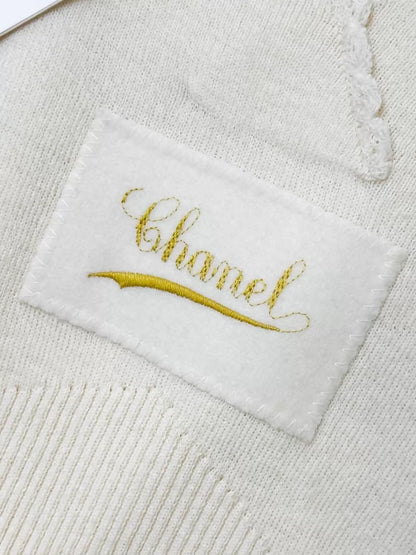 Chanel Fall/Winter 2023 ecru knit dress