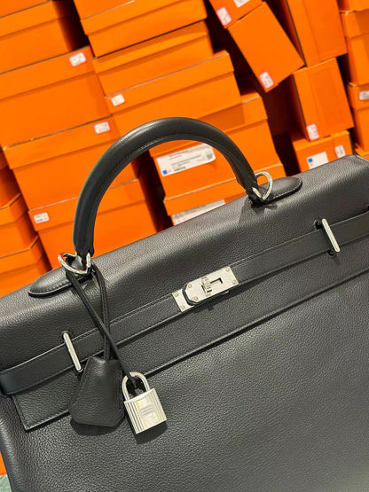 Hermès Kelly Voyage 50 Black Evercolor Palladium Hardware