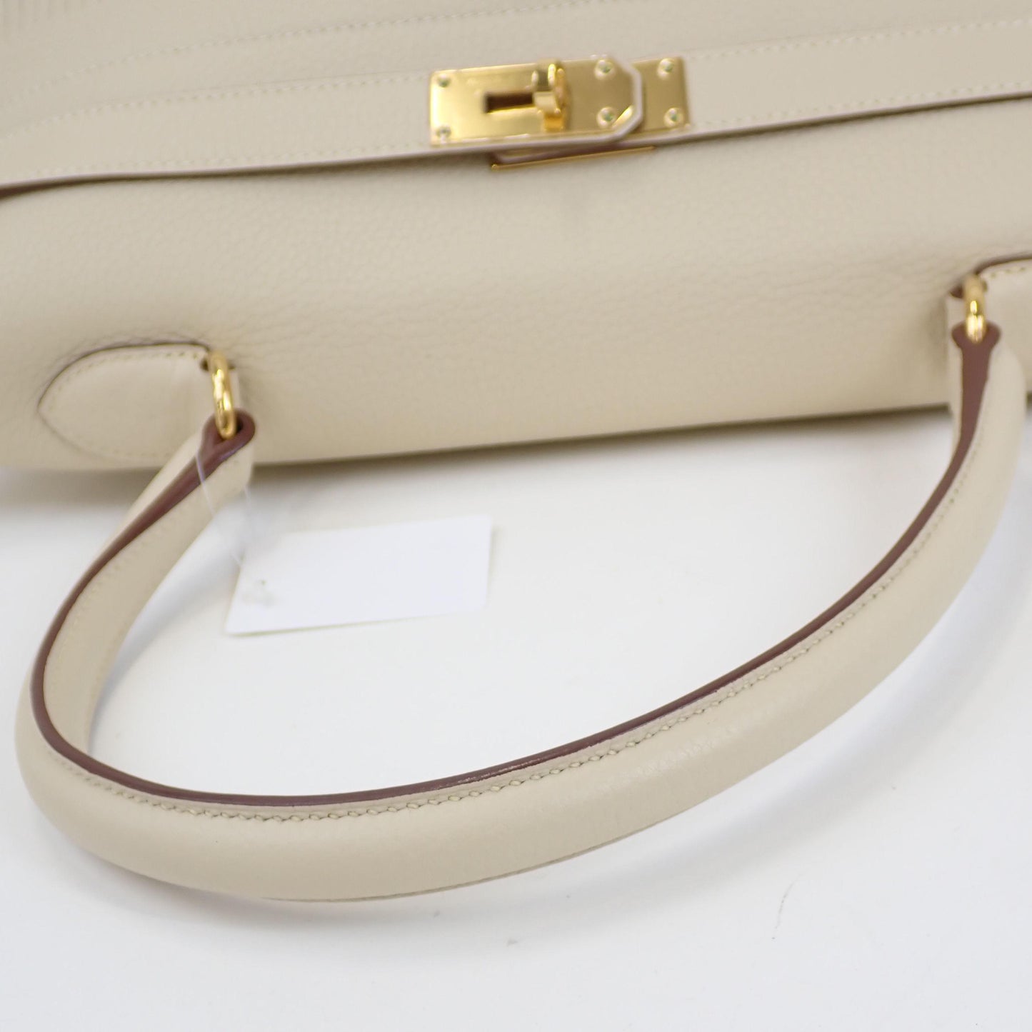 Pre-owned Hermès Fringe Shoulder Kelly 42 JPG Craie Leather Gold Hardware