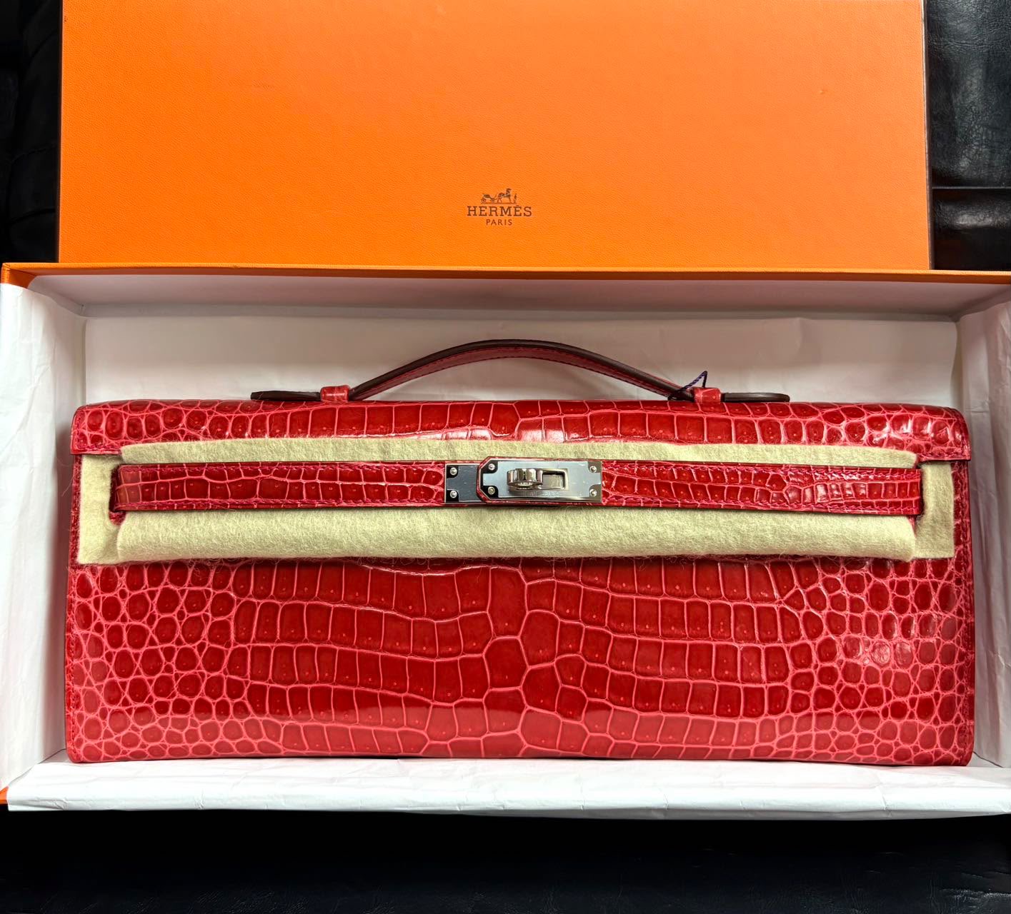 Hermes Kelly cut red bougainvillea shiny porosus palladium hardware