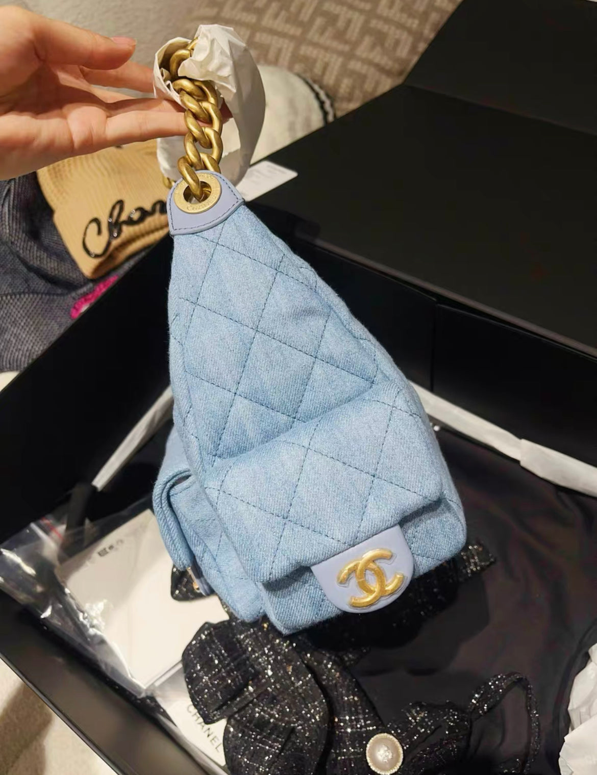 Chanel 25C denim hobo chain bag