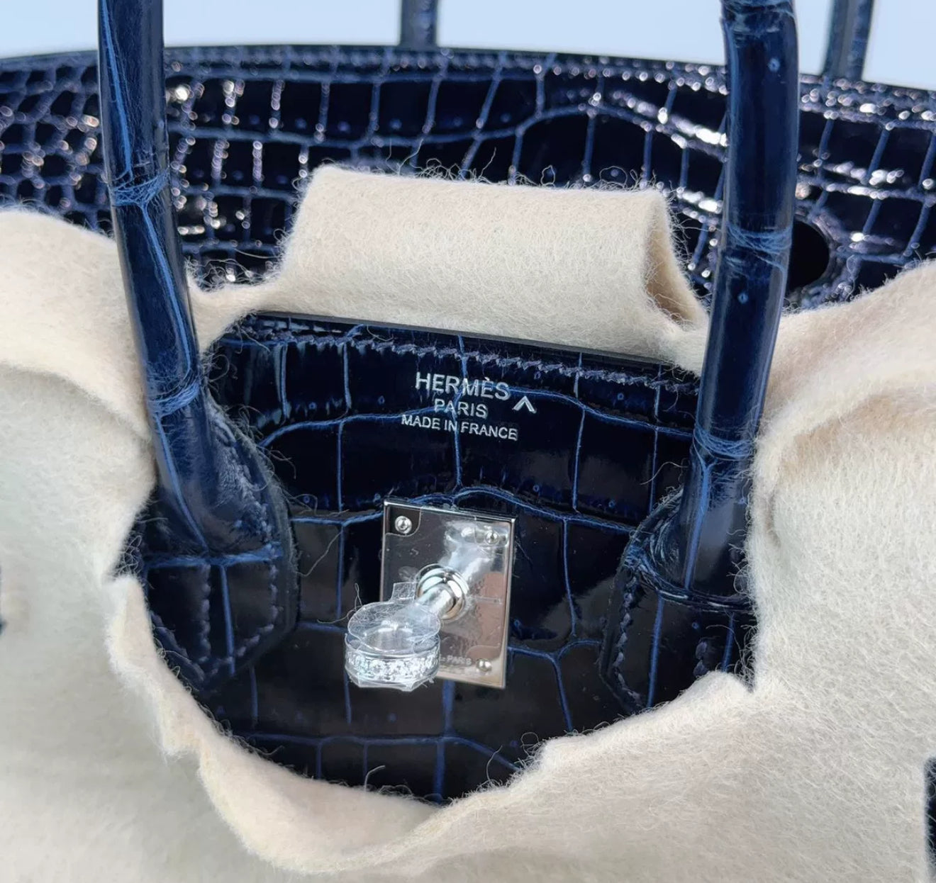 Hermès Birkin 25 Dark Blue Shiny Crocodile Diamond Hardware