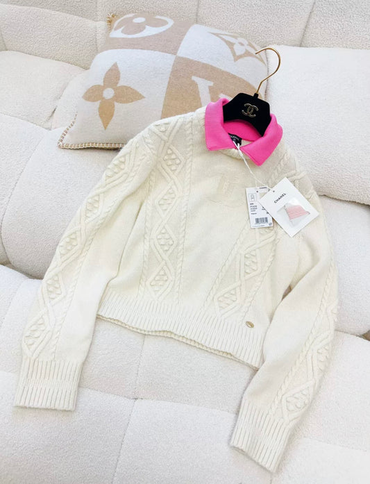 Chanel 22N Ecru, Pink Sweater size 36