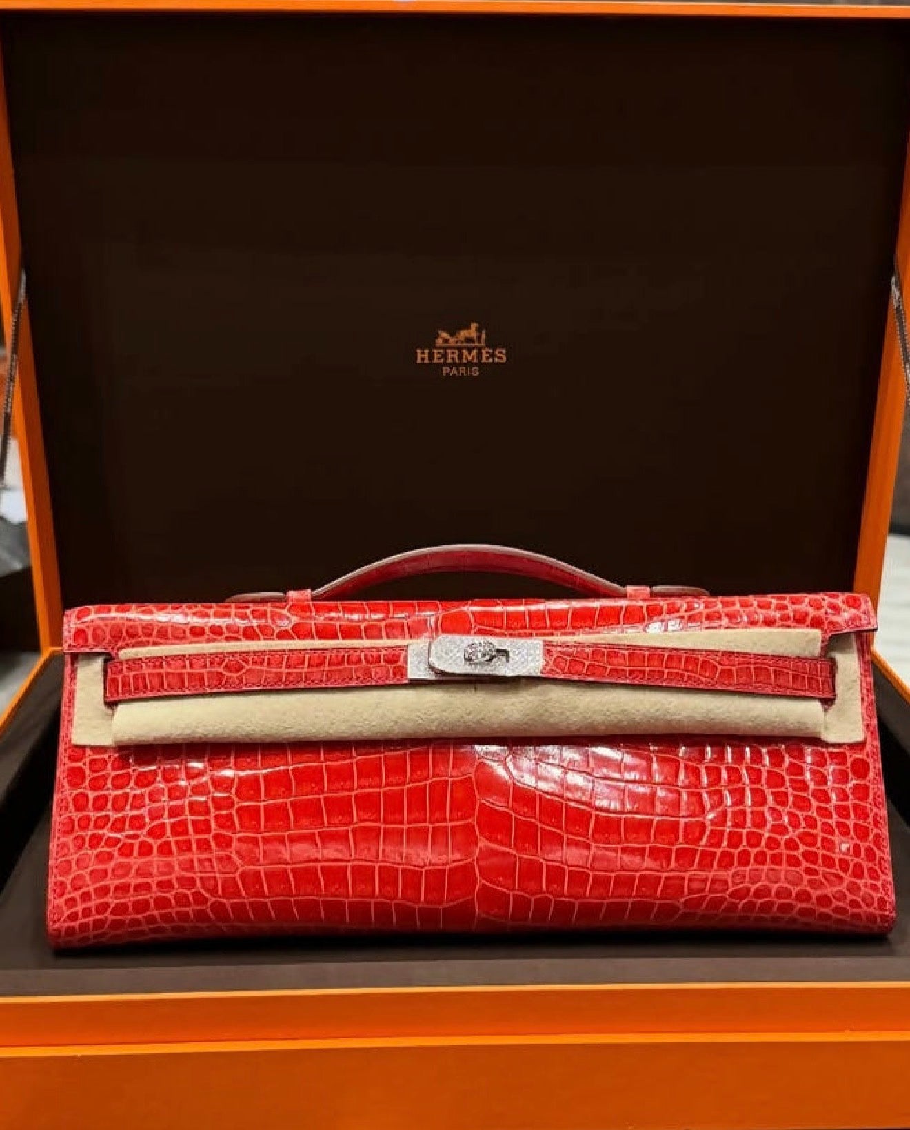 Hermes Kelly Cut red shiny crocodile Diamonds