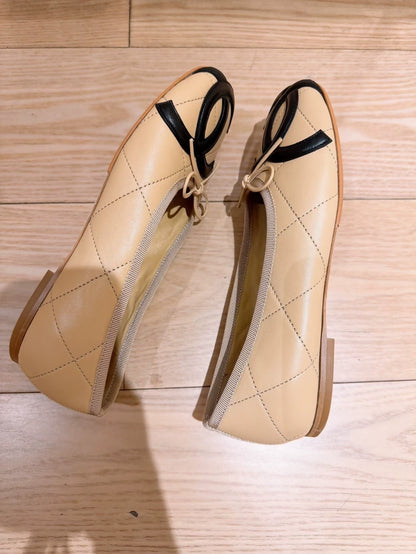 Chanel Beige Cambon Ballet Flats