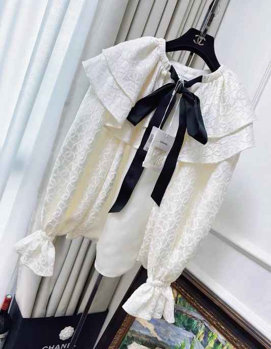 Chanel 25k écru double C pattern shirt