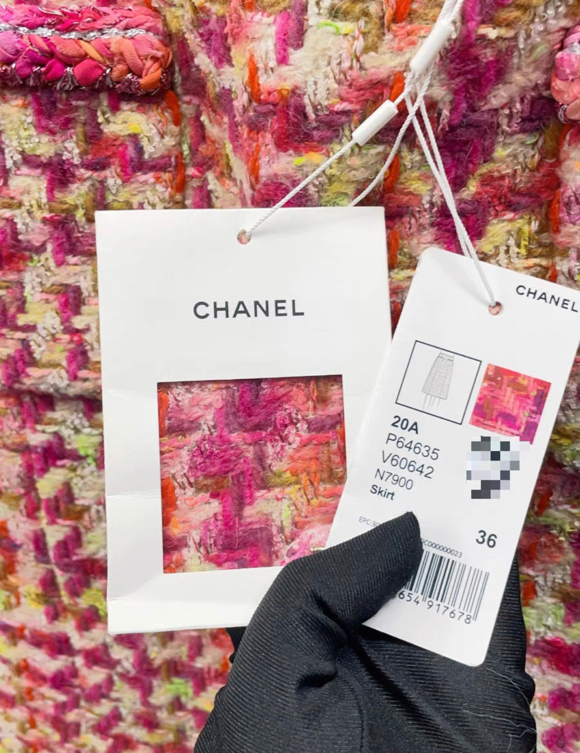 Chanel 20A Pink Tweed Skirt size 36 – Wararni.com