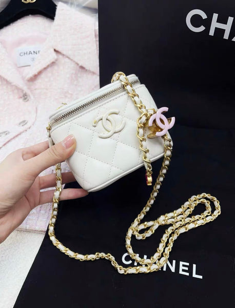 Chanel 24A Pink Enamel Double C white leather Gold chain Vanity