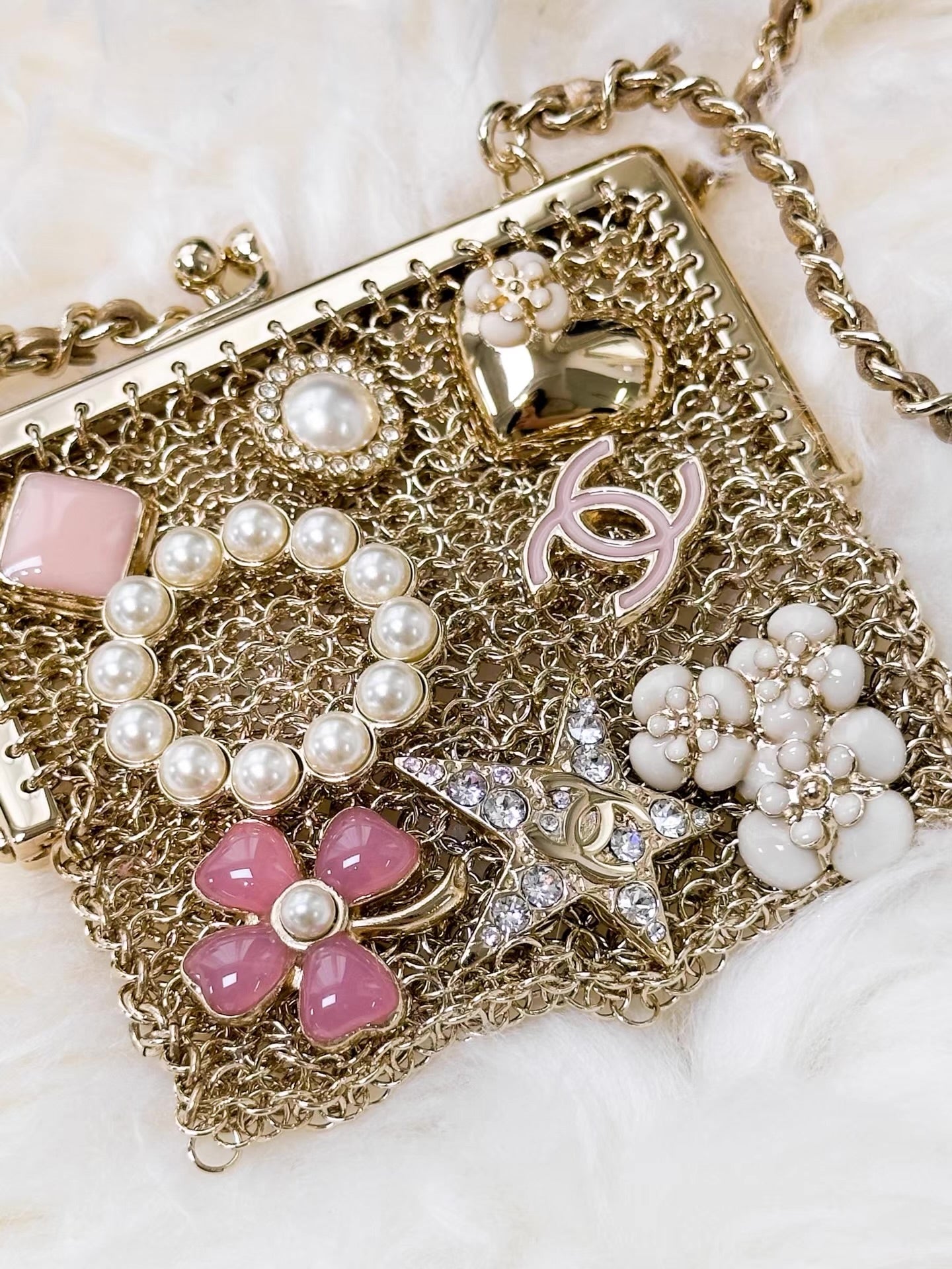 Chanel 22A gold pearl enamel multi-element mini chain evening bag