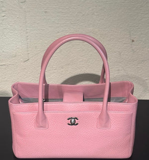 Chanel 15C Pink Rose Sakura leather cerf tote silver hardware