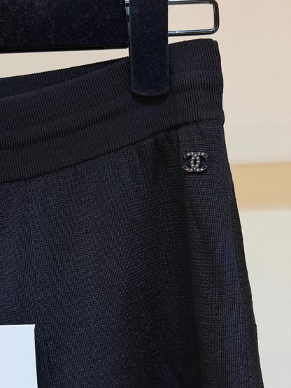 Chanel 25A Black Wide-Leg Trousers with White Trim