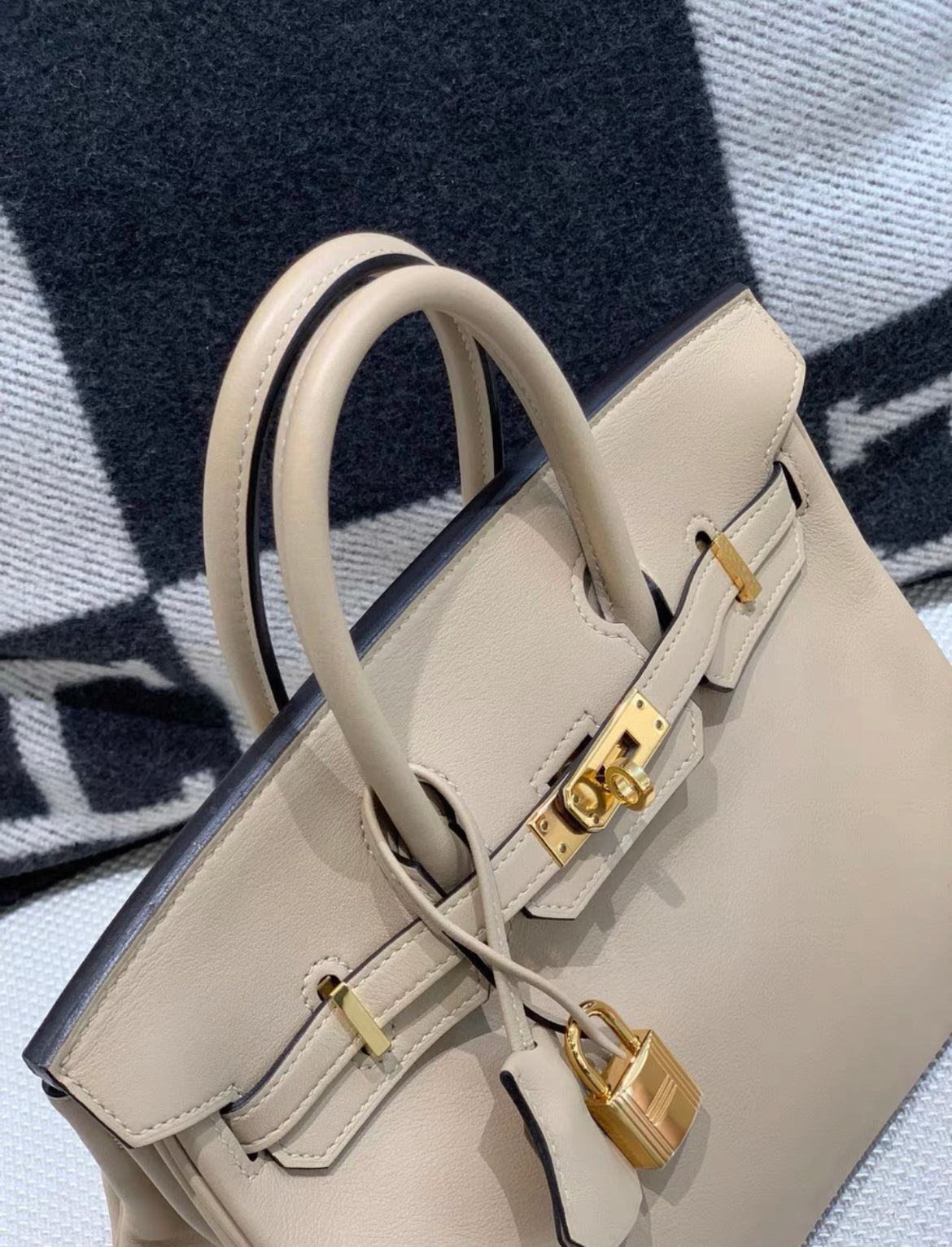 Hermès Birkin 25 Trench Swift Leather Gold Hardware