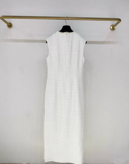 Chanel 25C White tweed dress size 36