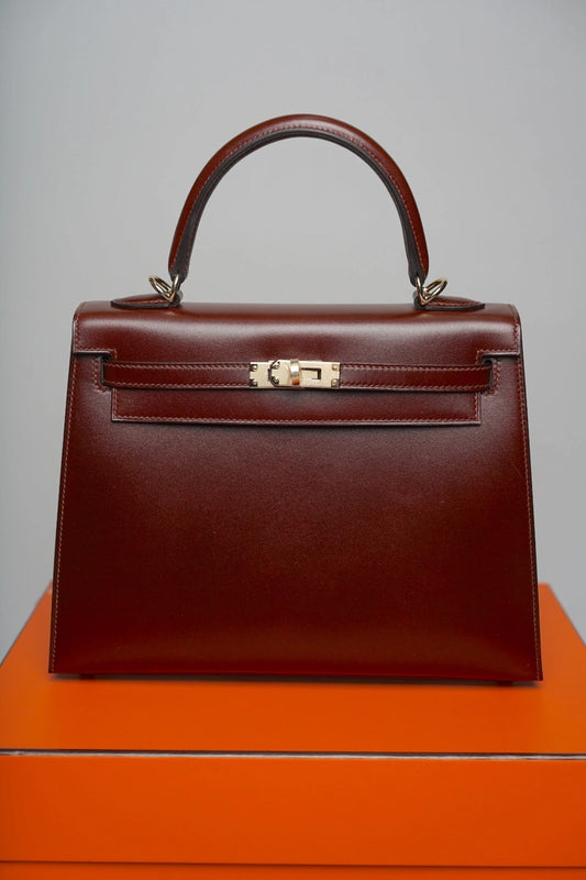 Hermes Kelly 25 in Terre Box Leather Permabrass hardware
