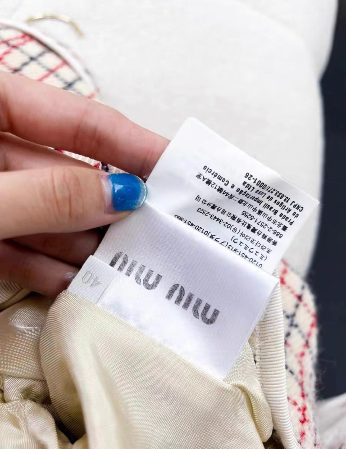 Miu Miu pink plaid jacket and skirt set in size 40 – Wararni.com