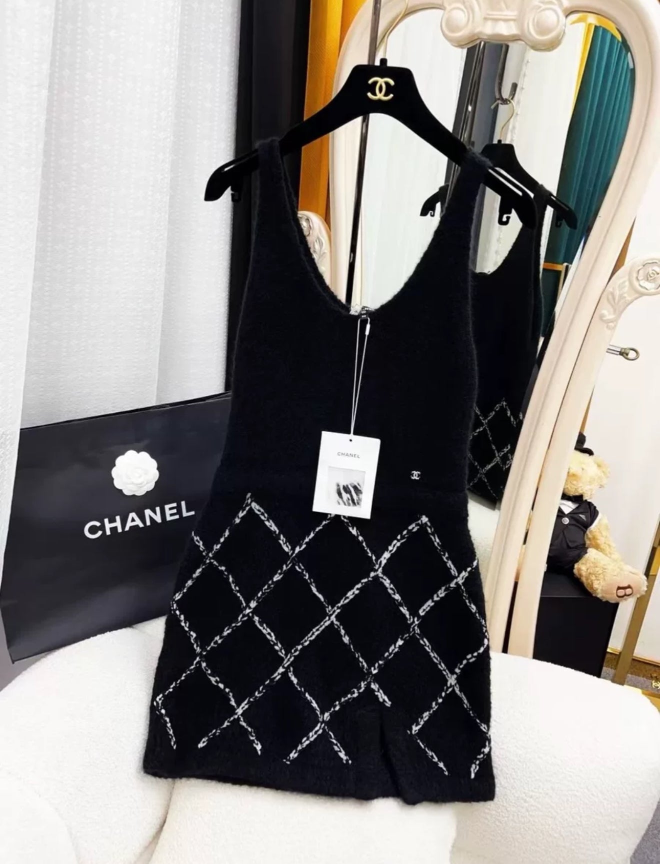 Chanel 23N black & white dress