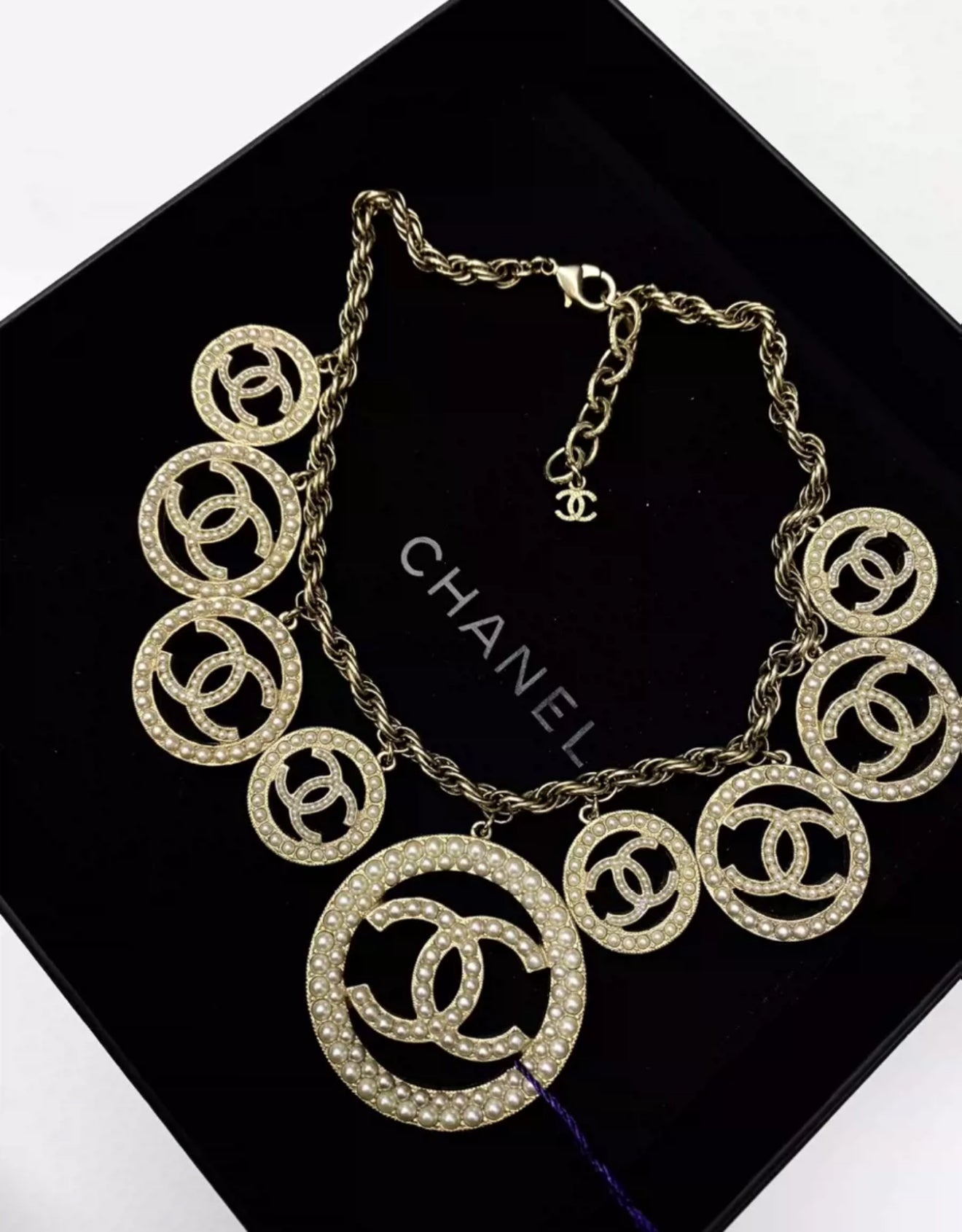 Chanel 17A double CC pearl necklace