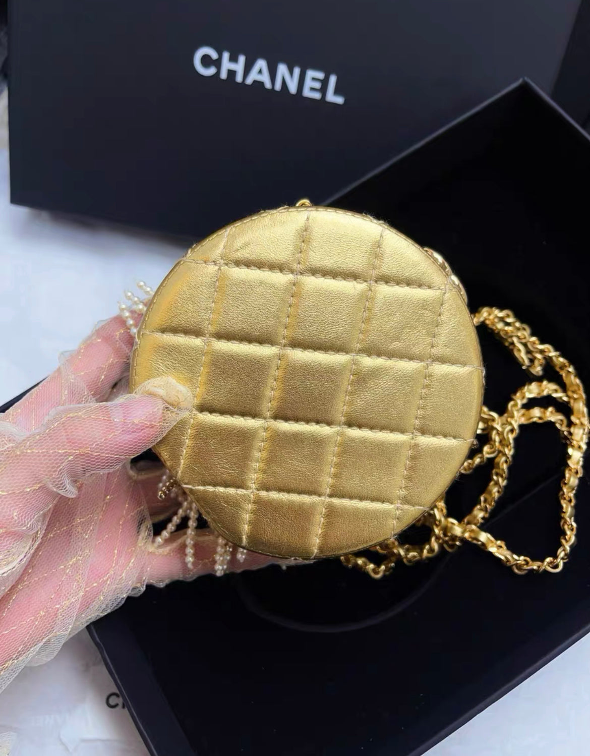 CHANEL 23A LION HEAD PEARL & LEATHER EVENING BAG