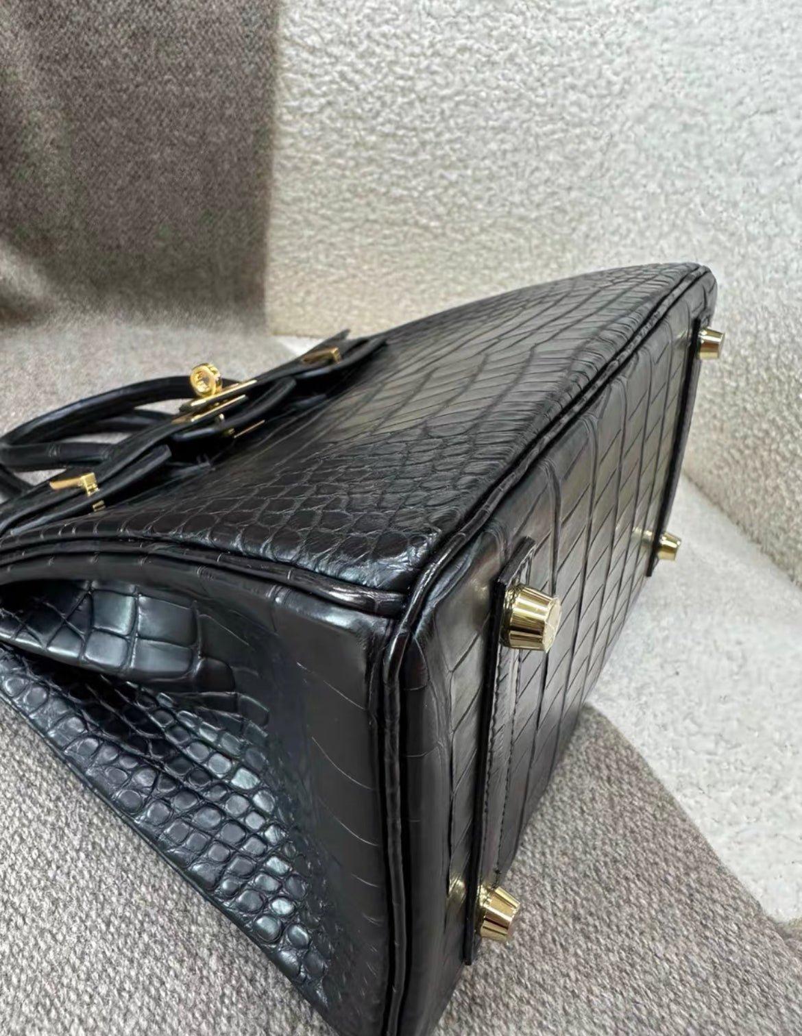 Hermès Birkin 25 Black Matte Crocodile leather Gold Hardware