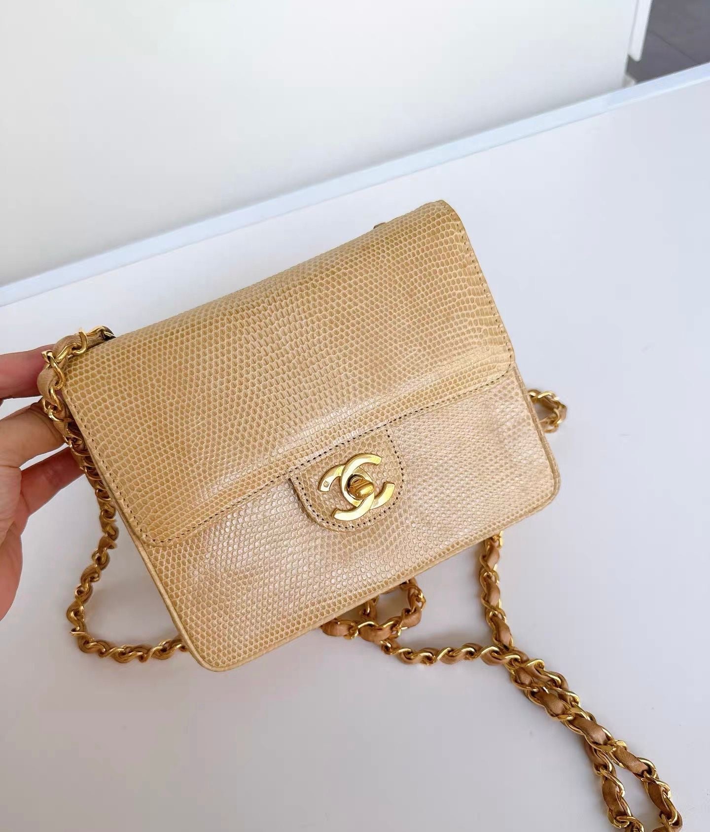 Chanel Vintage Flap Bag in Beige Lizard Leather and gold hardware