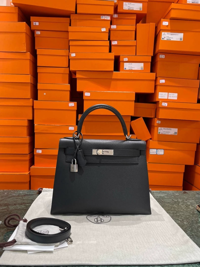 Hermes Kelly 28 black epsom leather palladium hardware