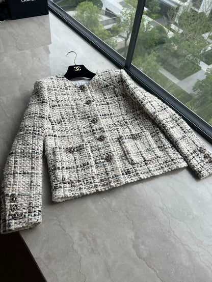 Chanel 2018ecru, blue tweed jacket