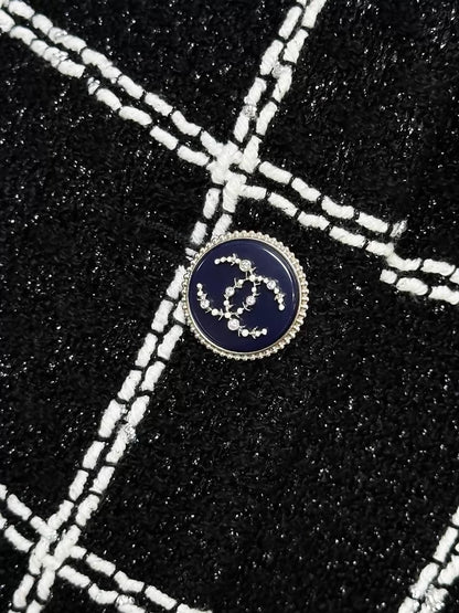 Chanel 20S black and white jacket