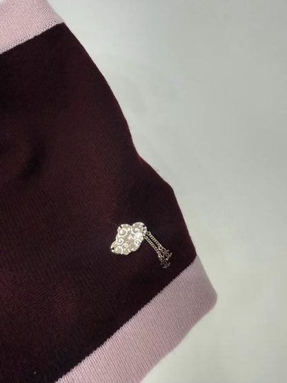 Chanel 25A 100% cashmere pink & black top