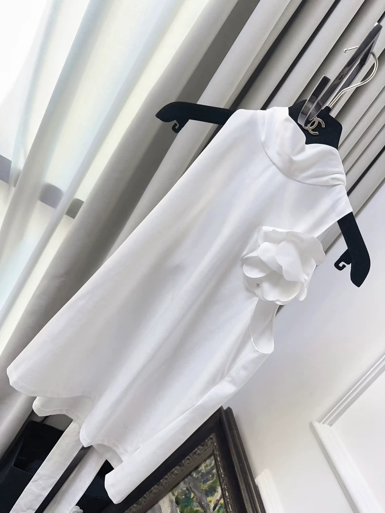 Chanel 26C White Camellia Brooch Sleeveless Shirt Top