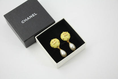 Chanel 96C Resin Dot Yellow Bean Imitation Pearl Dangle Clip-on Earrings