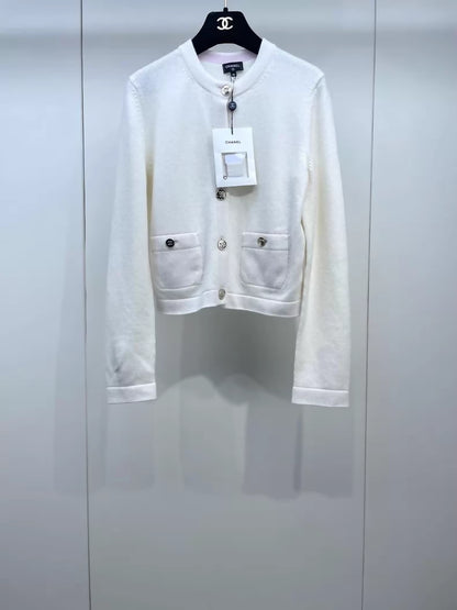 Chanel 25B ecru embroidered knit cardigan