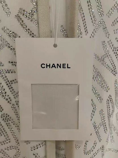 Chanel NWT 21N Coco Niege Swarovski CC White SweatPants Warm Winter Sport Pants FR 34