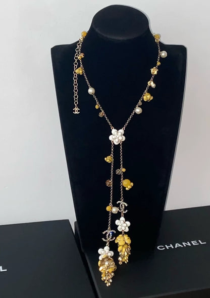 Chanel 21C yellow enamel camellia necklace