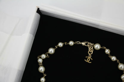 Chanel Vintage 05A Imitation Pearl Metal Rabbit Pendant Gold Necklace