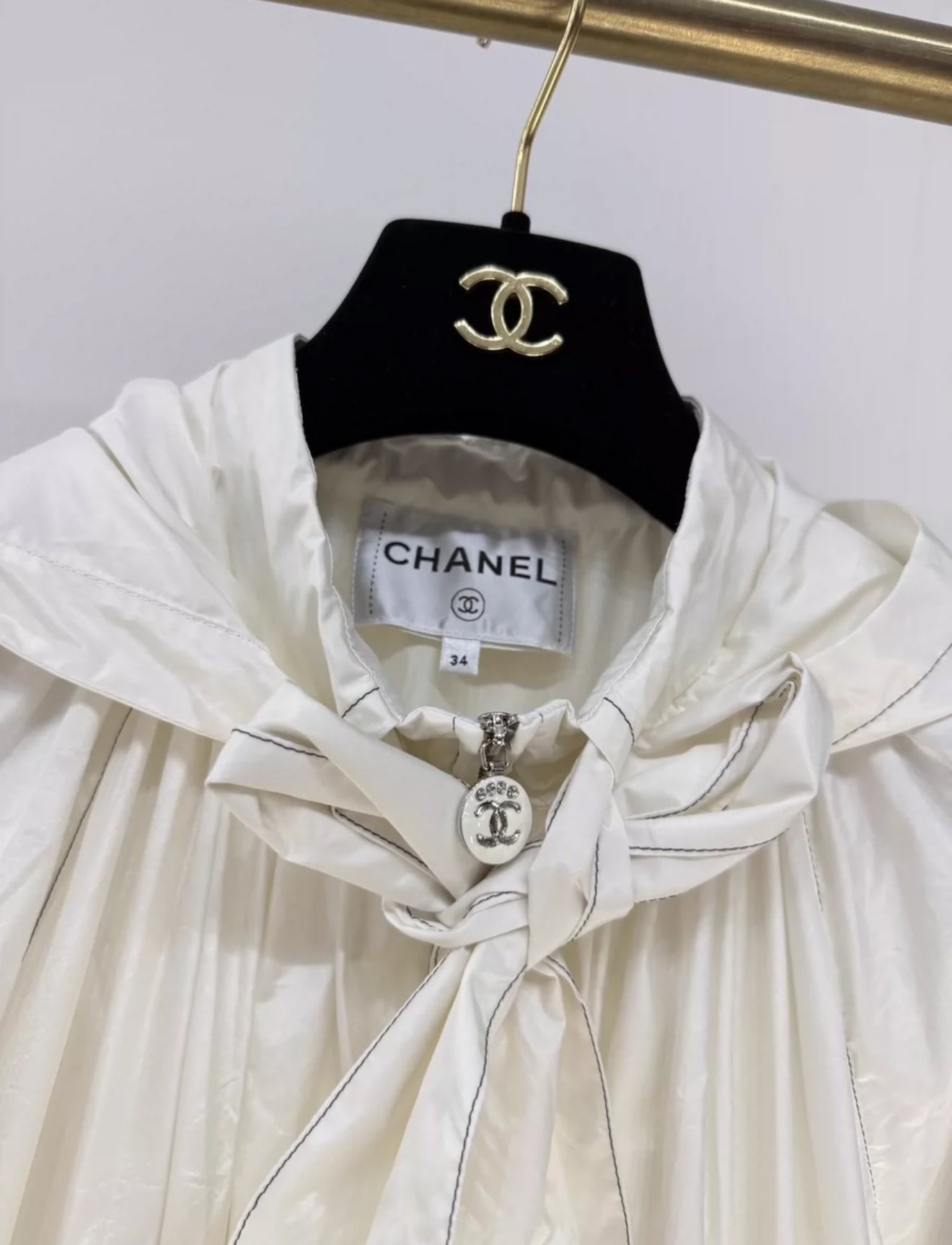 Chanel 25M coco beach white silk taffeta butterfly hooded