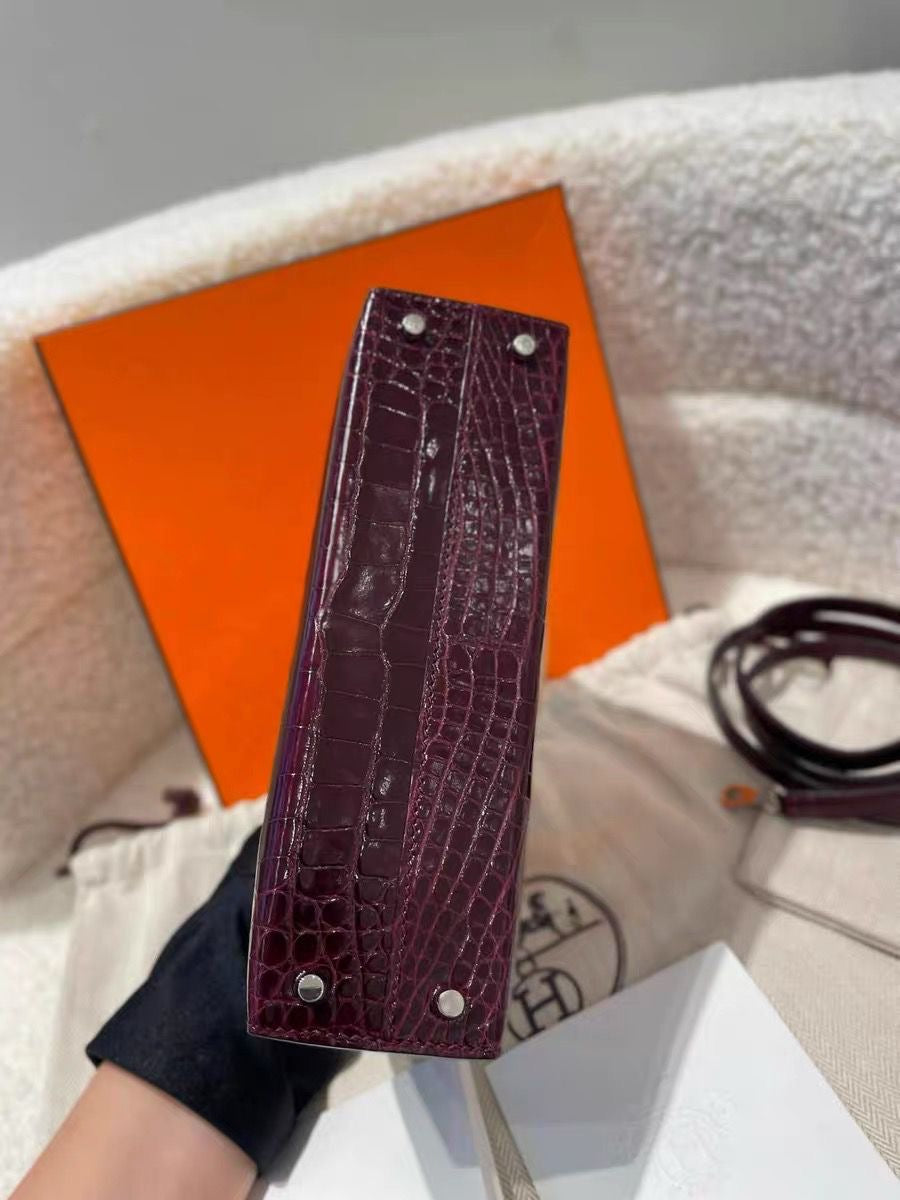 Hermes mini Kelly 20 Bordeaux Shiny alligator leather palladium hardware