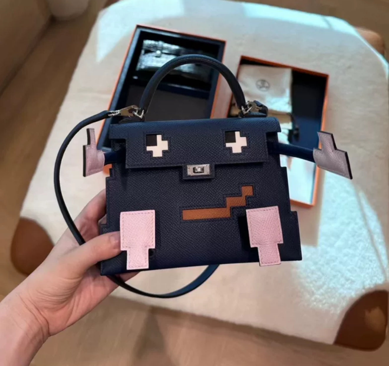 Limited Edition Hermès Kelly Doll Picto in Bleu Saphir, Mauve Pâle, Gold Epsom Leather 
Black Matte Alligator with Palladium Hardware