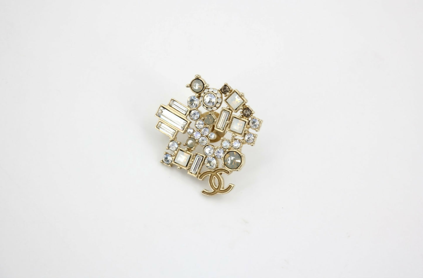 Chanel Vintage 10A Rhinestone Irregular Geometric Pattern Gold Brooch