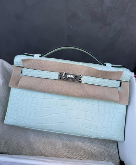 Hermès Kelly pochette Peppermint Matte Alligator Palladium hardware