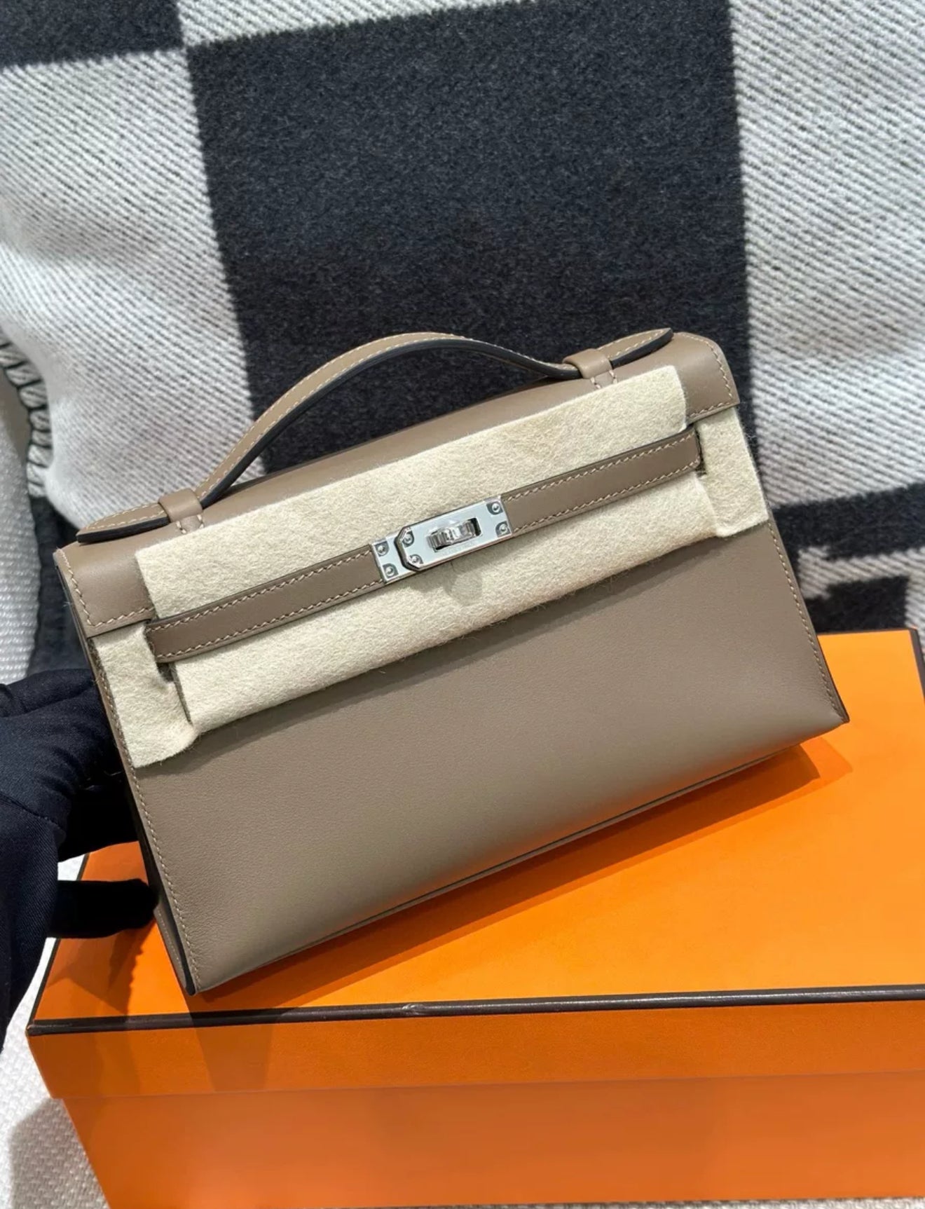 Hermès Mini Kelly Pochette HSS Étoupe Swift Leather Palladium Hardware