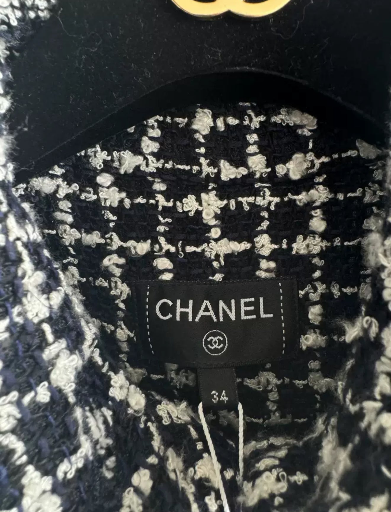 Chanel 23C Black Glittered Tweed Jumpsuit – Wararni.com