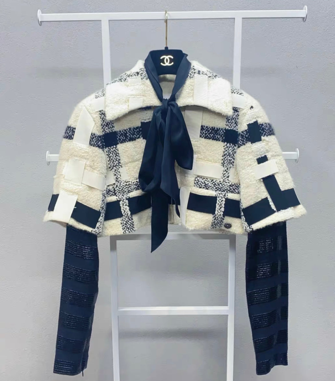 Chanel 2016 Fall Winter runway Ecru/Black Embroidered ROC Woven