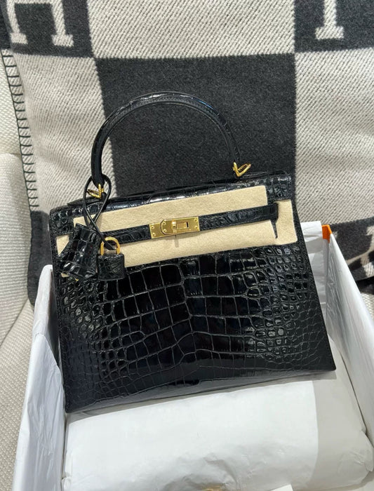 Hermes Kelly 25 Black shiny crocodile leather gold hardware