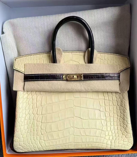 Hermes Birkin 25 vanilla black matte alligator leather gold hardware