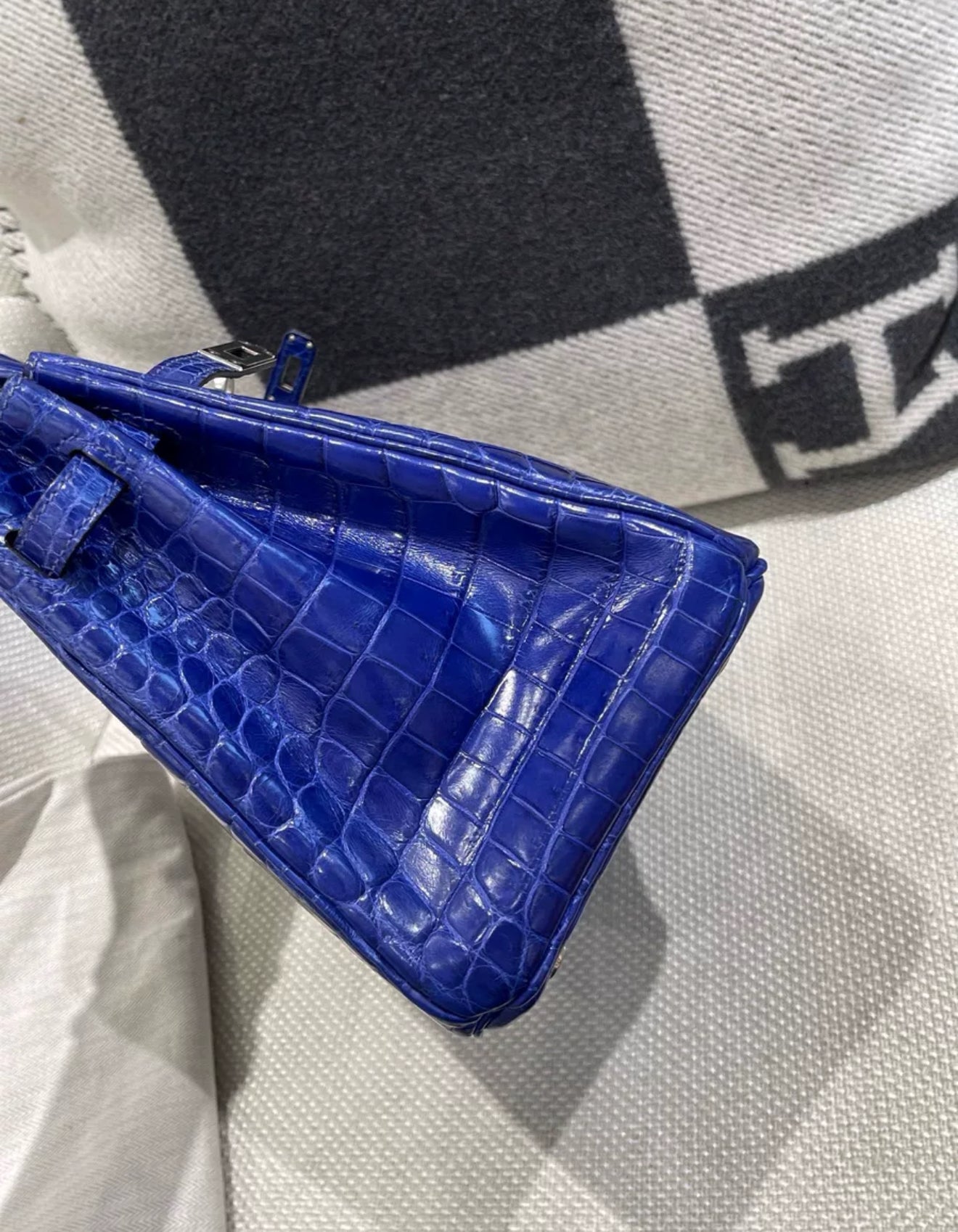 Hermes birkin 25 blue electric shiny Niloticus crocodile leather palladium hardware