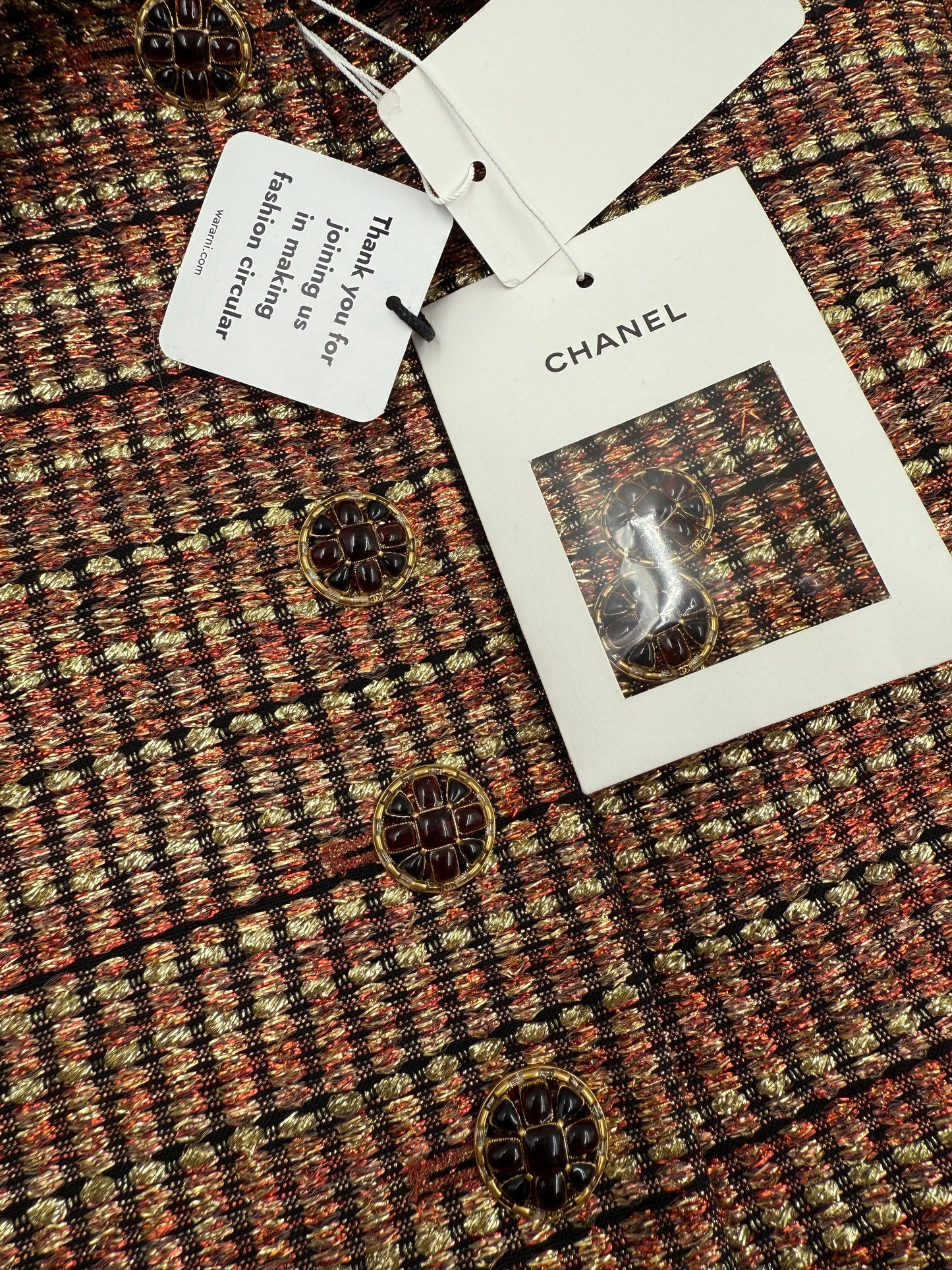 Chanel 19A Gold/Red/Black Tweed Jacket with Golden Beetle Belt