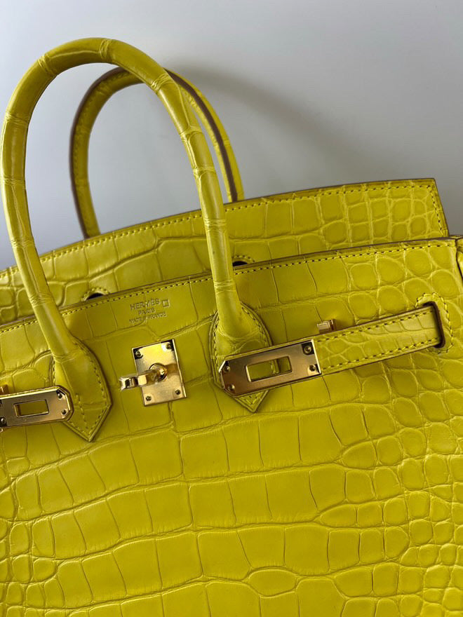 Hermes Birkin 25 Lime Yellow Matte Crocodile Gold Hardware Handbag