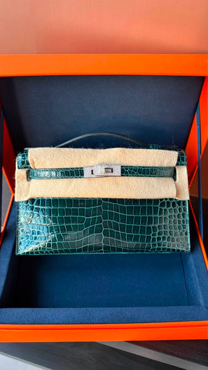 Hermès Kelly pochette Vert Cypress Shiny Porosus white gold Diamond hardware