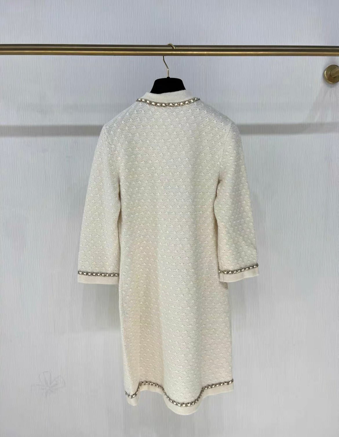 CHANEL 23B CHAIN EMBELLISHED CARDI DRESS size 34 Wararni.com CHANEL 23B CHAIN EMBELLISHED CARDI DRESS size 34 Wararni.com